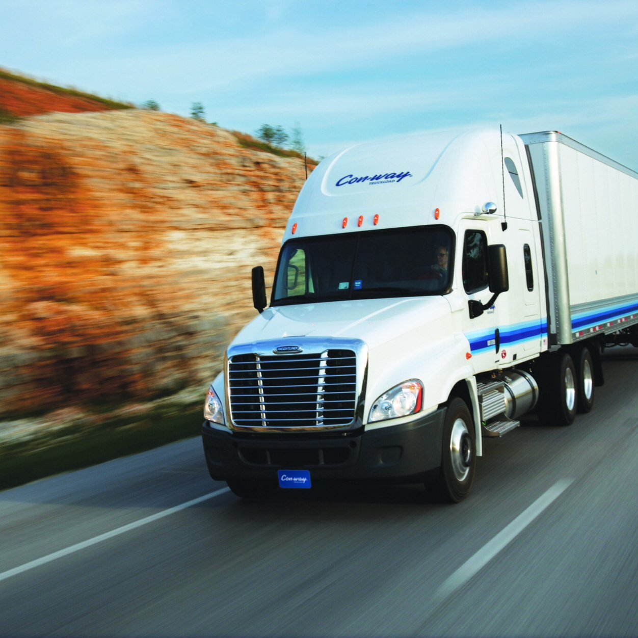 Hiring Owner Ops & Company Drivers! NE pay, Hazmat pay! Solo & Team bonus for O/O's! Productivity & Safety Bonus for Company Drivers! 800-641-4748 ext 5636