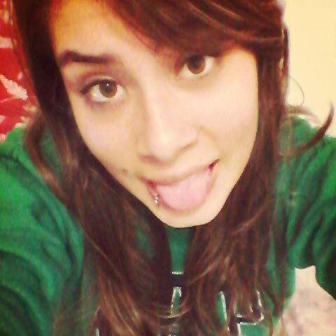 MeninaGattta's profile picture. A vida me ensinou a Nunca desistir. Nem ganhar, Nem perder Mas procurar evoluir.