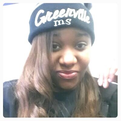 ♥03.05.13
Vernecia.Latrice 
Wat Doesn't Kill Yu Only Makes Yu Stronger!! 
Happily Engaged To Dontrell.Jones :)