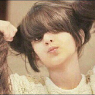 ‏‏كل ﺎلبشر دوني وخلفي وحولي 
         محد عطيتہ ب ﺎلغلا نص م جاك♥!M ٌ