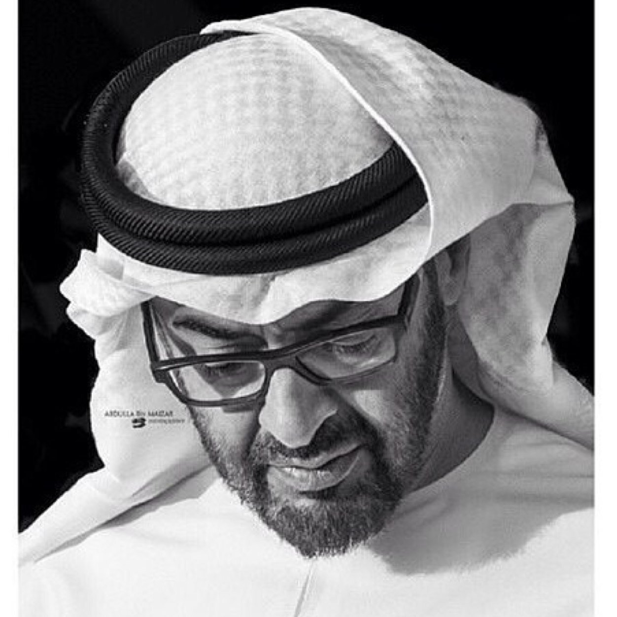 أفضل الصدقة..   

تعليم جاهل.. وايقاظ غافل..!