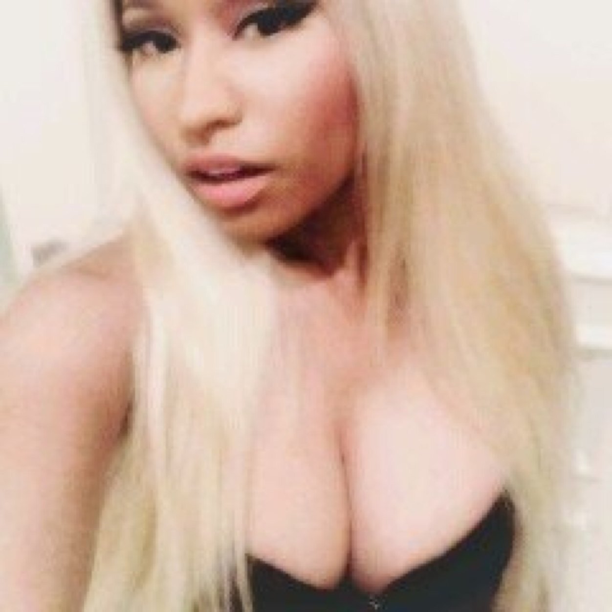 itsNickiM_'s profile picture. I never fuck with beginners.