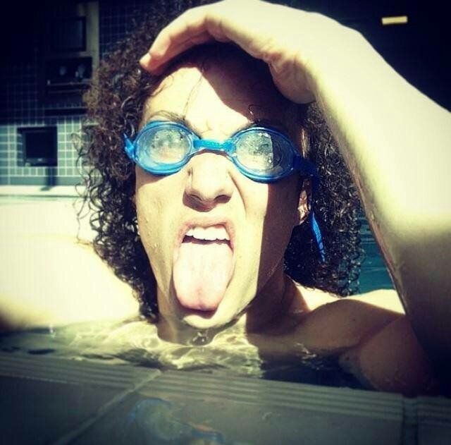 ``A boca foi feita pra falar e sorrir``