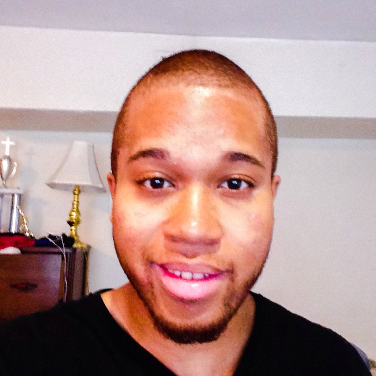 StephenClark94's profile picture. HamptonU ⚓️