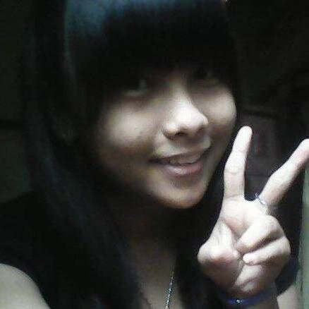 facebook: Adinda Wahyuni 
Pin : 54DBC2B8 :-) invet yee