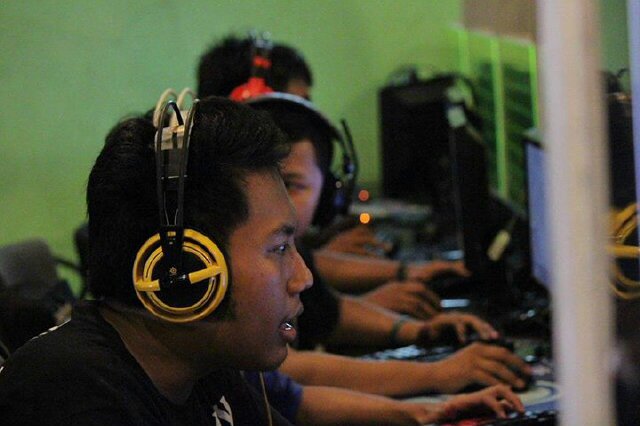 AbhieAbon's profile picture. A - R