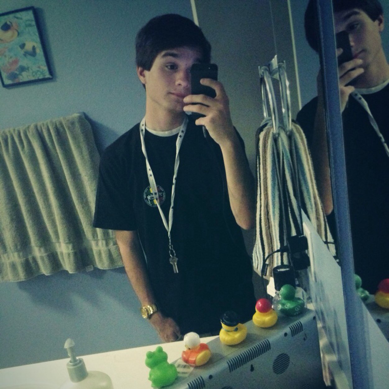 RayPerez123's profile picture. Being short gets you closer to the booty Rancho