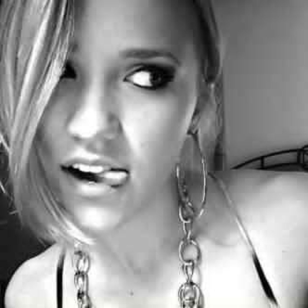 C_Styles_LG's profile picture. Daddy's good little girl. I dare you to change that.