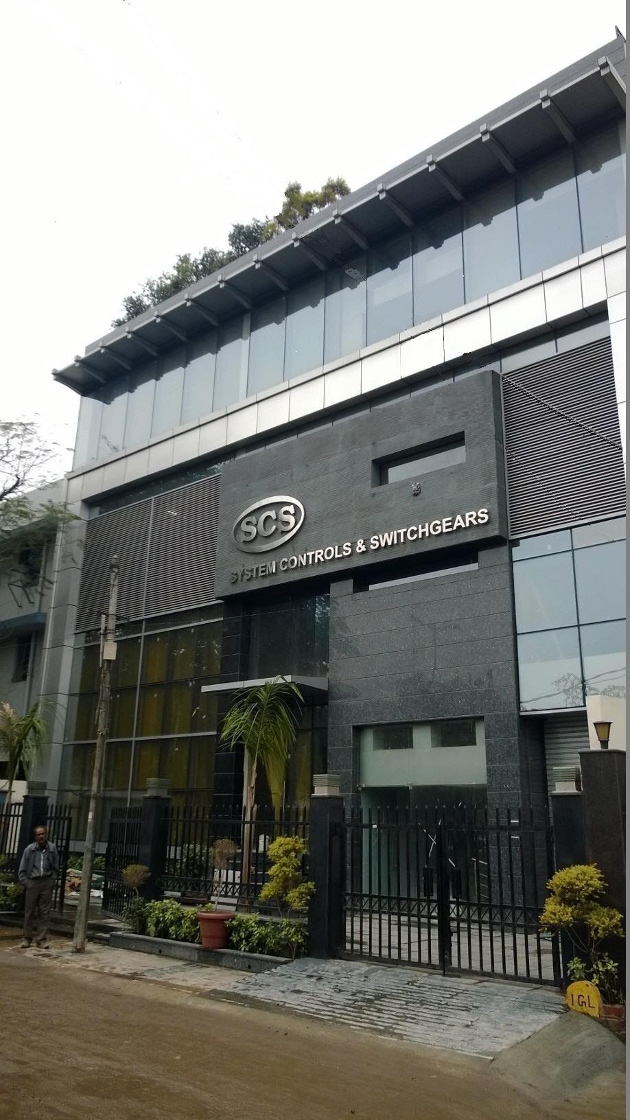 SCS is one of the fastest growing companies in India. Established in 1983, has unrivalled experience in the distribution of electrical products.