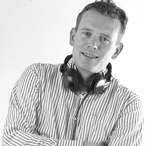 diskjockey voor feesten en partijen.