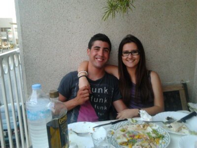 carlosanton_38's profile picture. No confundas mi personalidad con mi actitud, mi personalidad es quien soy yo ,mi actitud depende de quien seas tu. ROCIO.