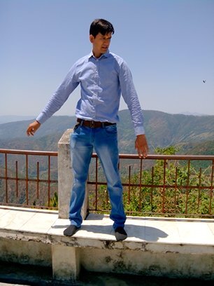 बिजय नेगी, भारतीय। राष्ट्रहित सर्वोपरि। मैं भारतीय हूँ और मुझे गर्व है अपने भारतीय होने पर।
