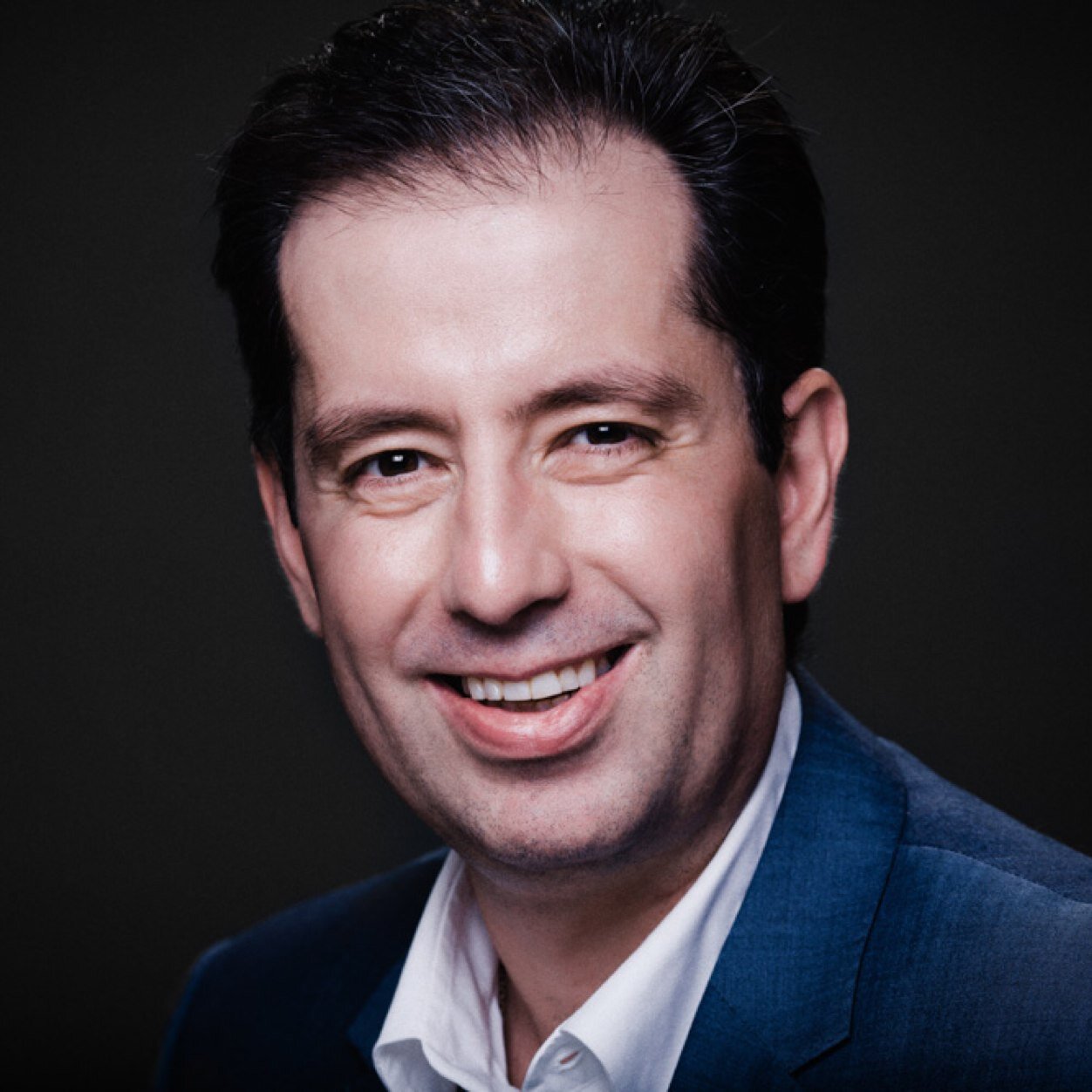 Trueblue007's profile picture. tech nuts, gadget hoarder, traveling gypsy, zero downtime, love music, inspired by innovation