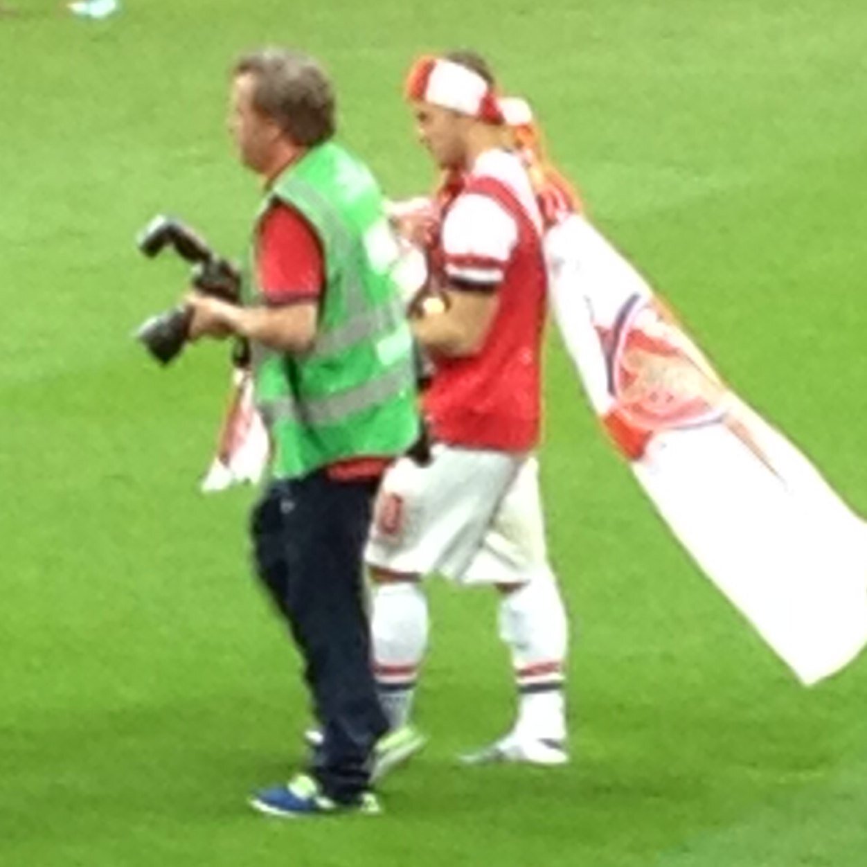 DB10TH14IW8's profile picture. 