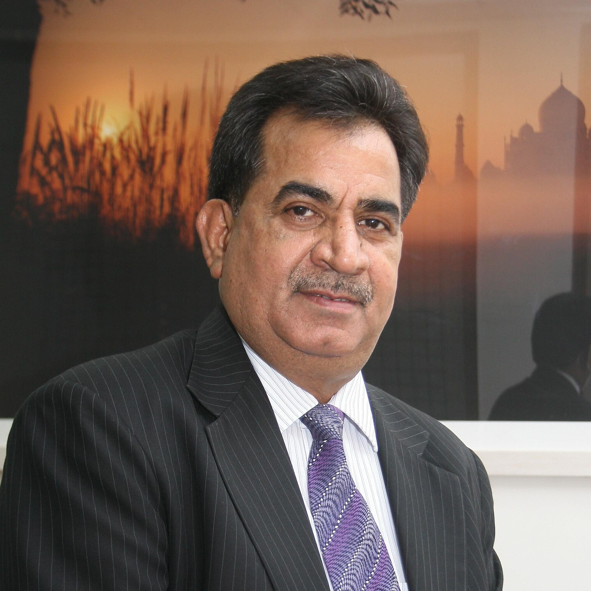 Shyam Nagpal,M.D. of ICES,first Indian trained as Professional Conference Organiser at Intl. Asso. of Professional Congress Organisers (IAPCO),Switzerland,1991.