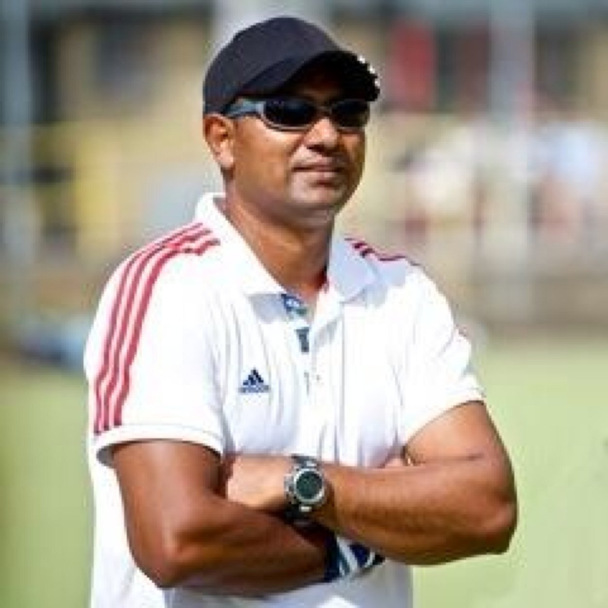 INTERNATIONAL HOCKEY PLAYER OLYMPIC GAMES SEMI FINALIST 2000 SYDNEY .WORLD CUP.CHAMPIONS TROPHY SILVER MEDALIST. ENGLAND HOCKEY LEV 3 COACH SPONSORD  BY ADIDAS