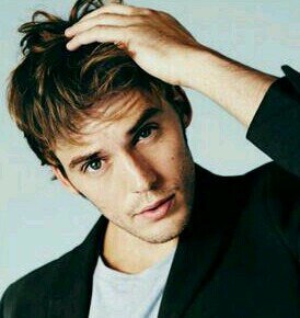 I left the first girl I loved. I came back for her only to find that she was in love with another man ||Demon|| ||Single|| ||TMI RP||