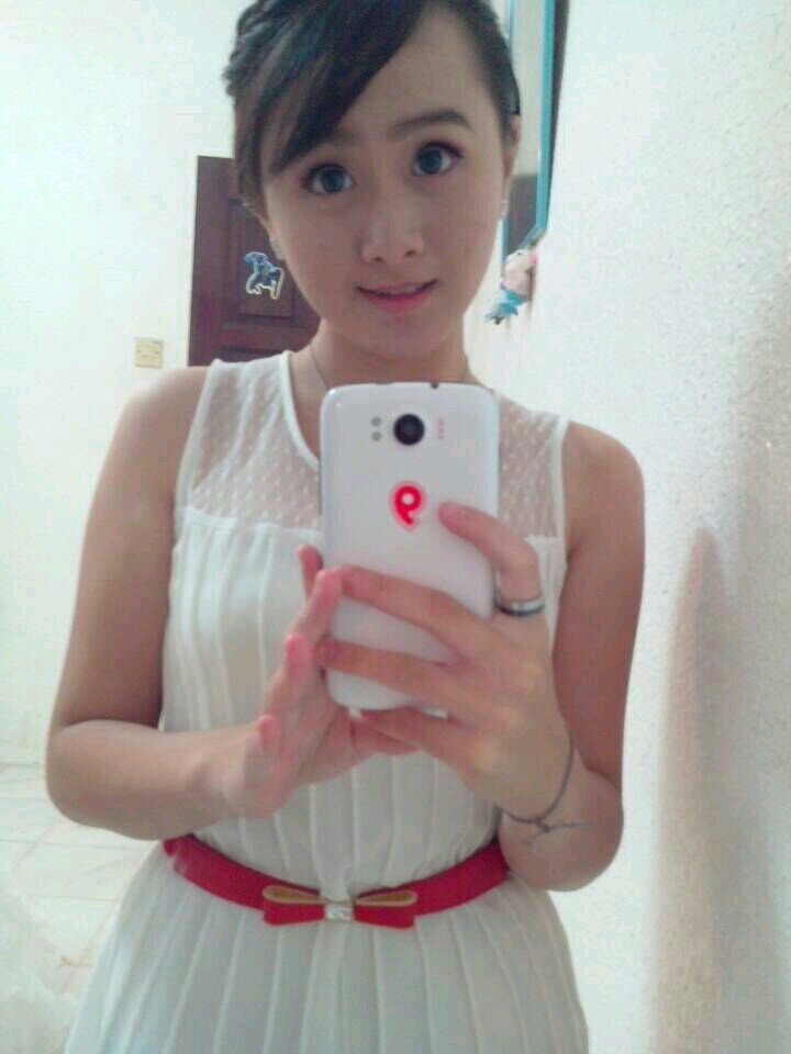 Elaine 16 penang , you follow me,i will follow you back :) Wan to know more about me ? Mention me kayy.. Wechat ID : elainelim97 ... Be Friendly :*