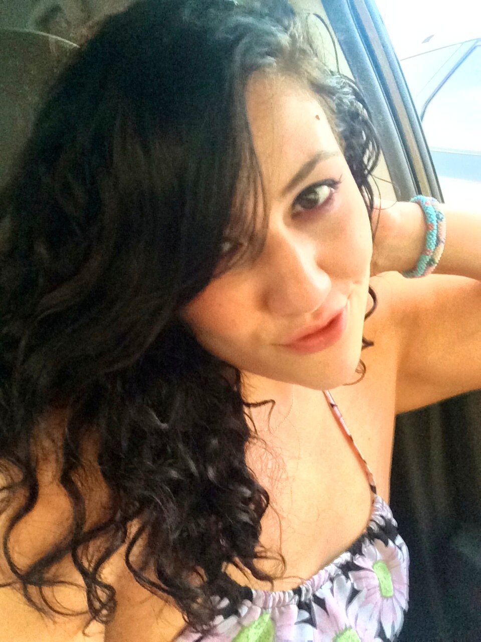 creatingart87's profile picture. 