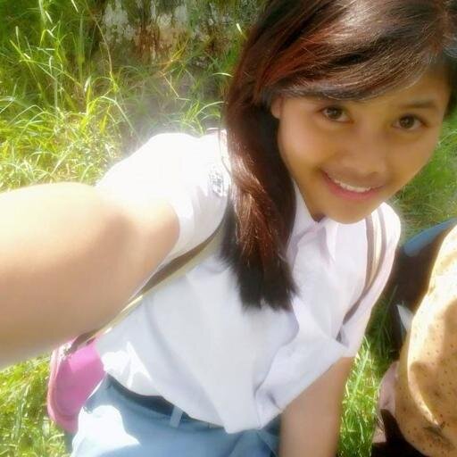 sella novita sarii :*