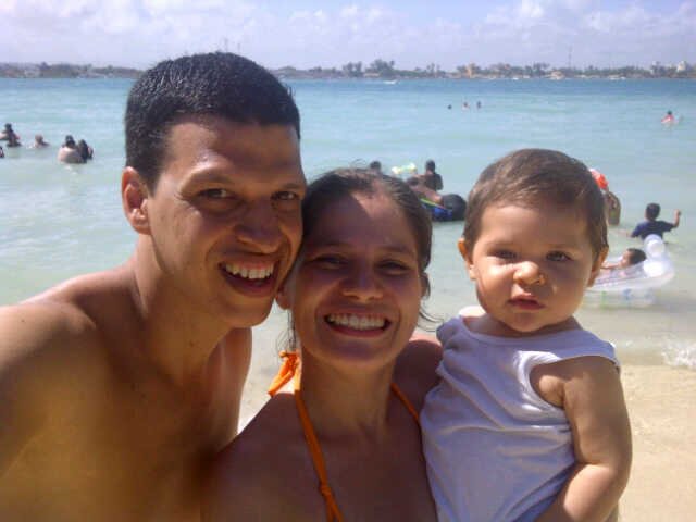 Venezolana, profesional, esposa, madre de un gordo hermoso. Me molestan las injusticias!