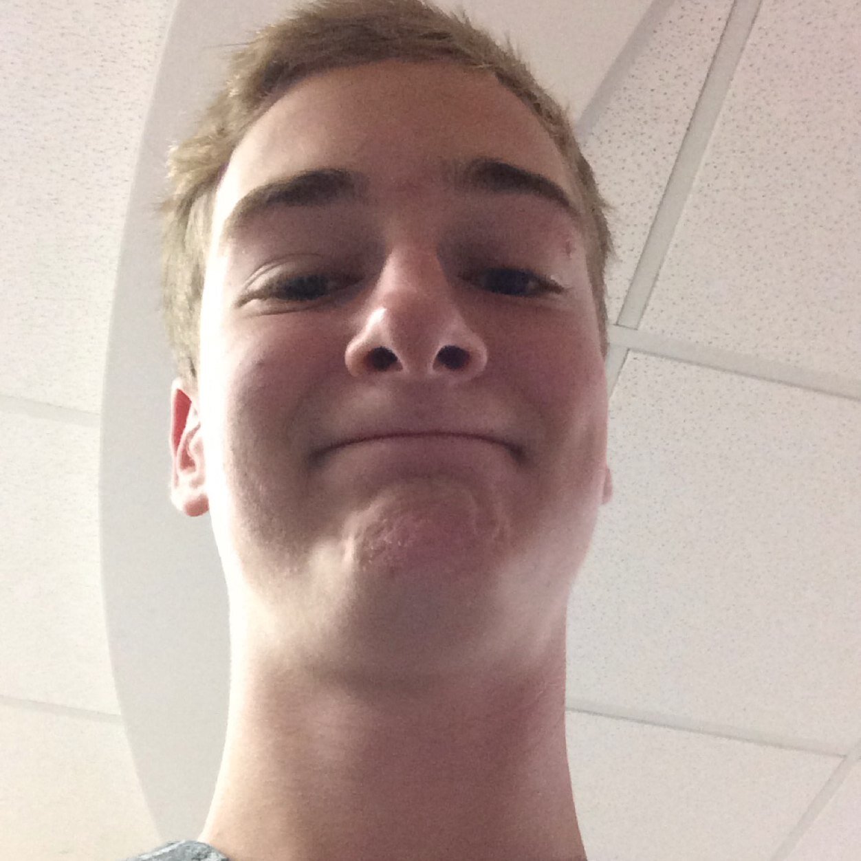 RJspinerider's profile picture. Pine rider, gun enthusiast and failed longboarder.. Follow @leovegz and @caseyyykramer