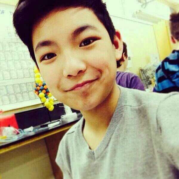 KEEP CALM AND FUCK DARREN ESPANTO AT COMFORT ROOM