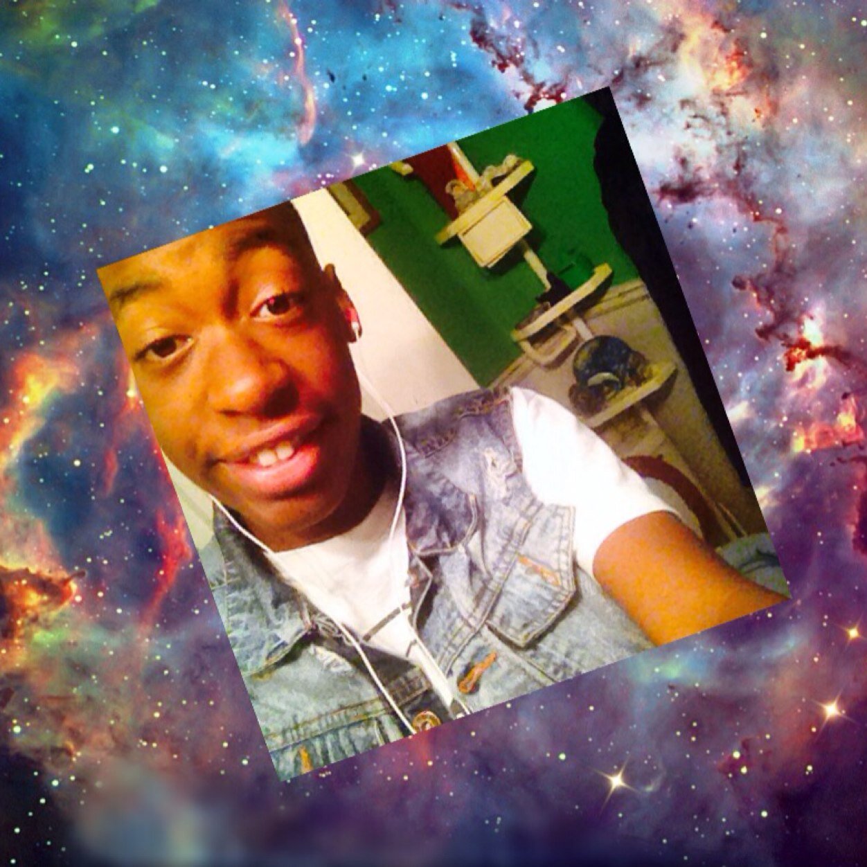Cooool , Funnnny Asl ' Other Acc Got Haacked ! tf ! FOLLOW ME '. I FOLLOW BACK !