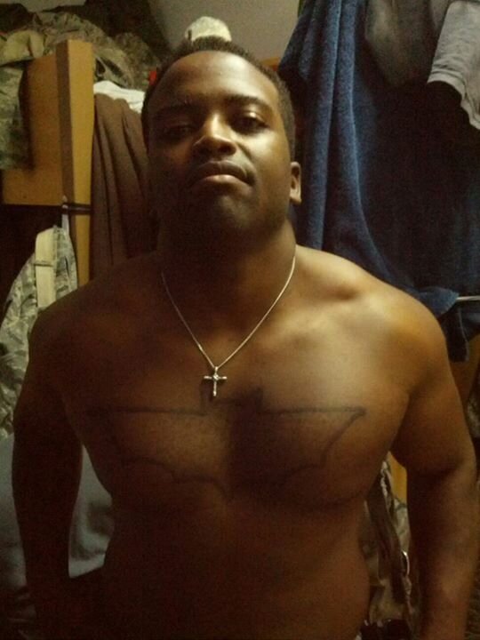 skizmotron's profile picture. ex-military now artist/storyboarder/animato