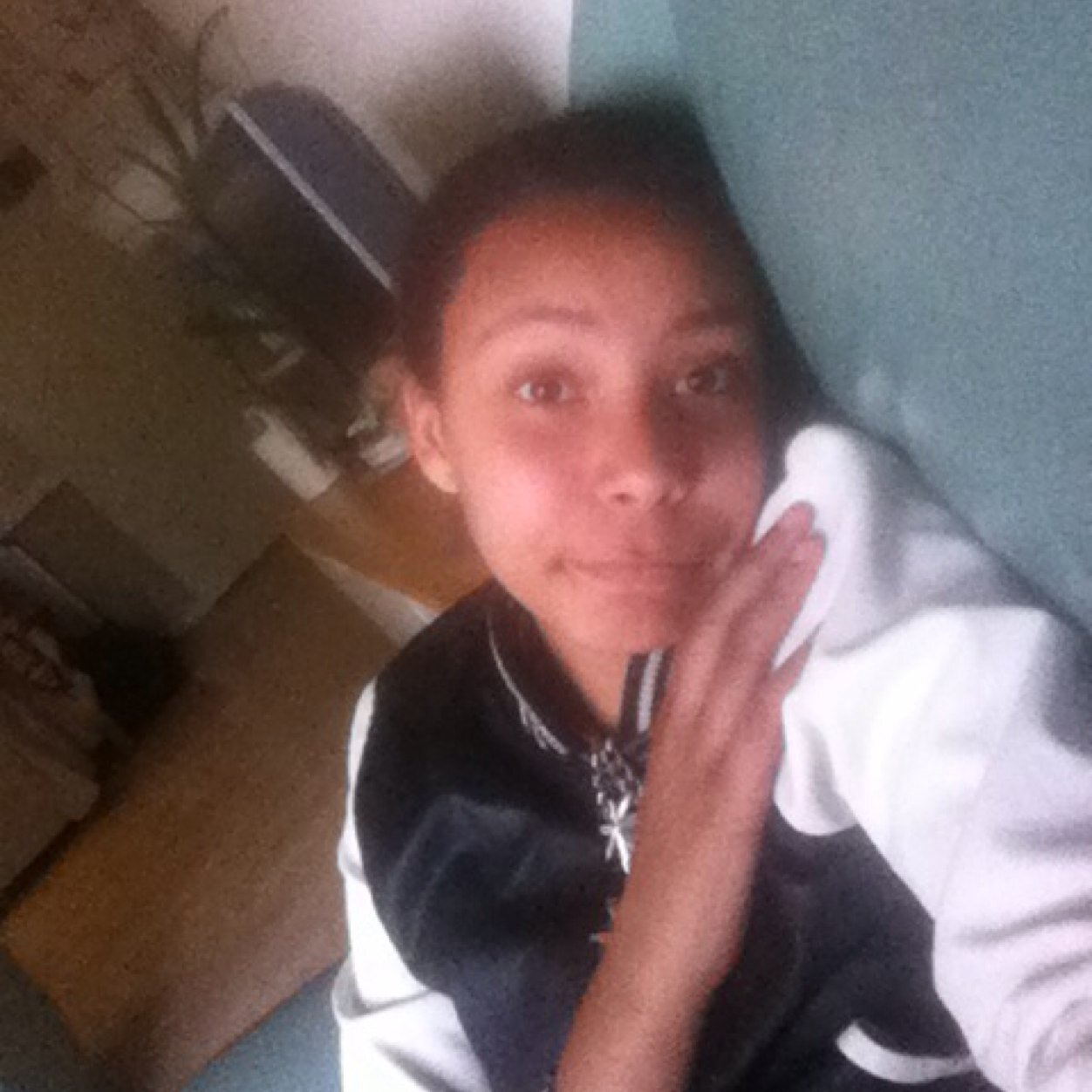 Dominicana /laak/ insta: @x_dominicanaa/ Goonette, Zwijgrecht bo sa bon bon/B.D.G