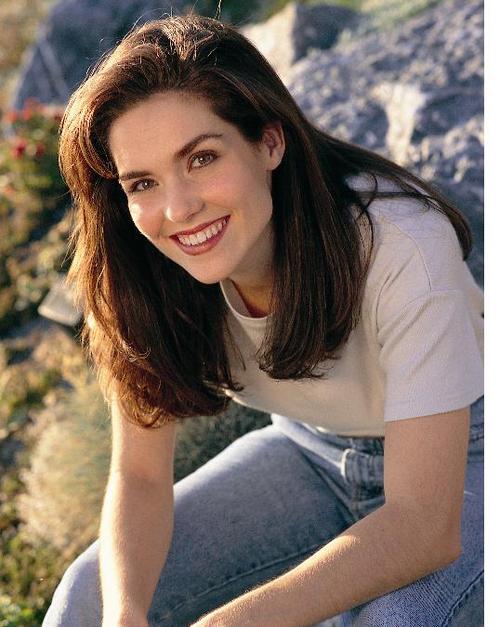 HeartsHerCamry's profile picture. I love my Camry, and I want to share info about the Camry with the Twittersphere!