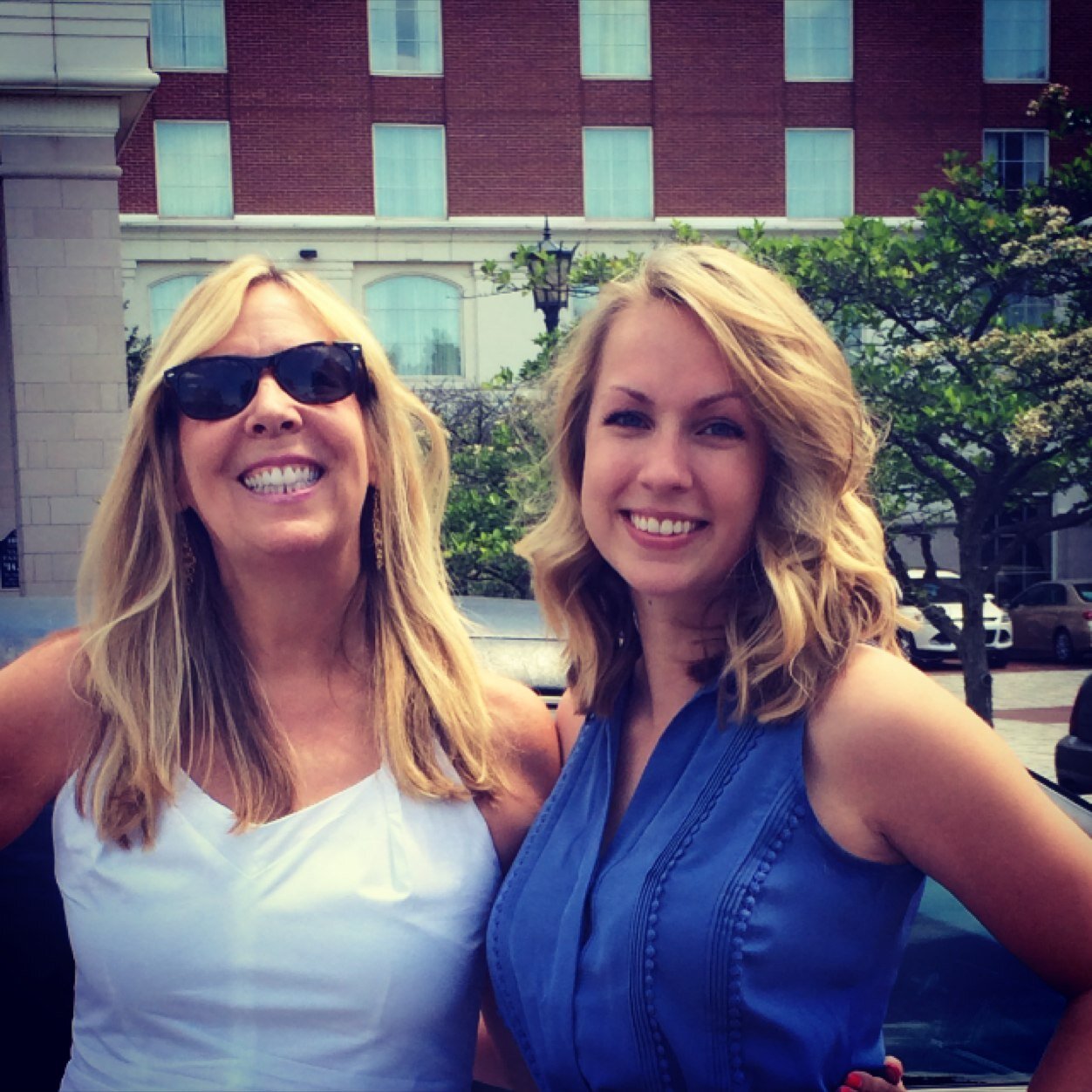 Speech-Language Therapist; Mom to Hannah and Justin. Sales Lead @ Loft. Animal lover. Activist. AnnTaylor2153@gmail.com