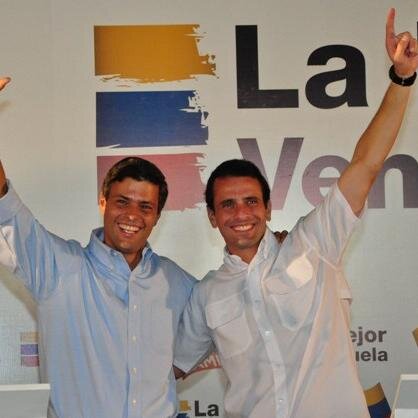 Solo por ti Venezuela dejaria hasta la vida mia! @hcapriles, @simonovis, @juliocmontoya, @leopoldolopez