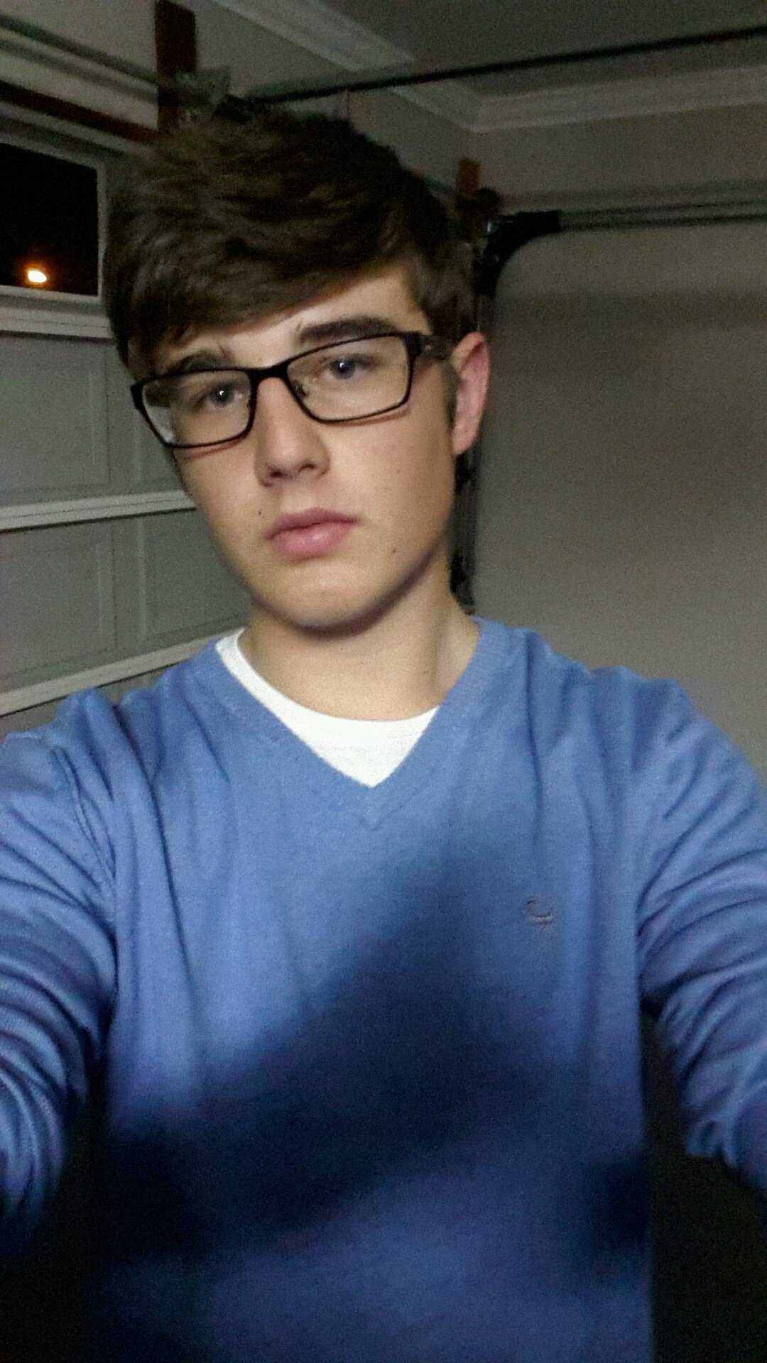 Hey im 17 | music is my life | addicted to youtube | origami |Father son holy spirit | sws, bmth, omam, iss, btf, tcm|