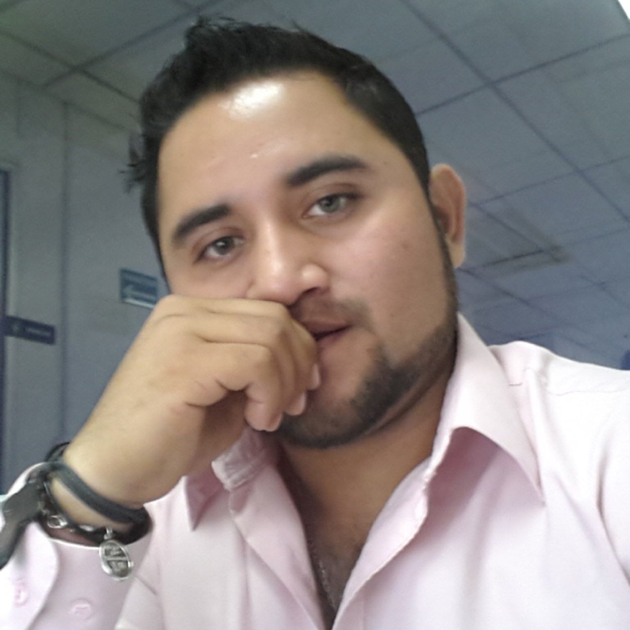 moheno15's profile picture. 