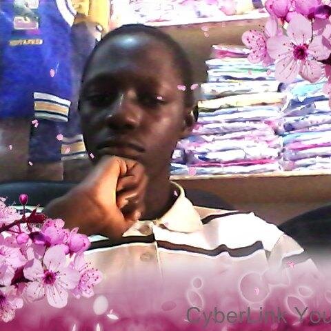 ingénieure/agronome/passionné Par informatique/ /soyez courageux et soyez ambitieux/sénégalais