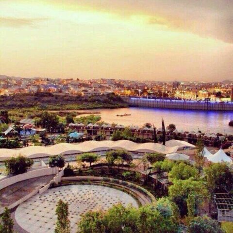مآقلُتٌ لُگ عٍمرٍ سيَفَ آلُعٍشُق مآيَقتٌلُگ