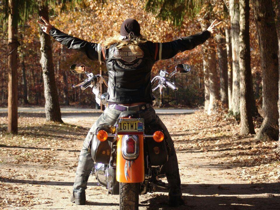 FischerLorie's profile picture. I LOVE My Family ♥️My God 🙏 
My Guns🇱🇷  My Country  🇱🇷 
I support TRUMP🇱🇷🏁 #MAGA🇱🇷
😇DWF