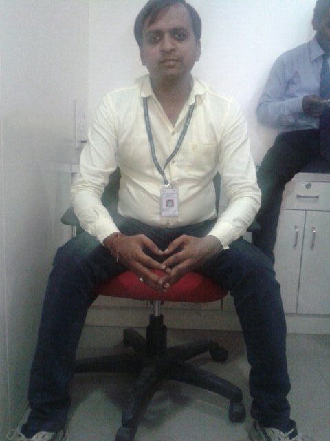hi i am vishal lalit patel
education :- MBA IT CAMBRIDGE 
City LONDON
Working :- Mota Chevrolet 
Designation :-HR & ADMIN Executive