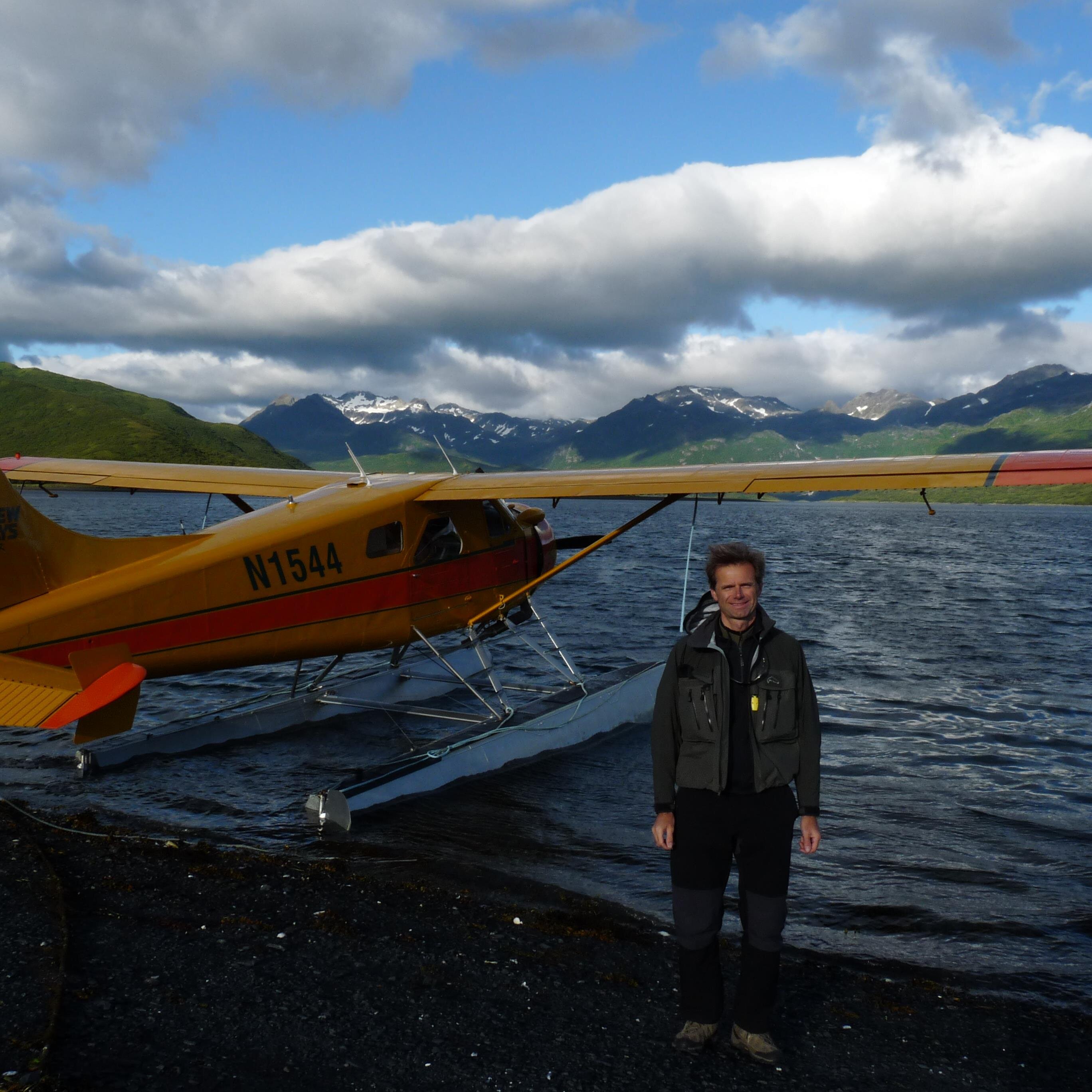 Internationally focused business executive who loves the outdoor´s. Work hard - Play hard