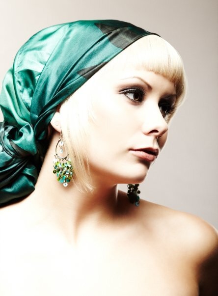 Simply Samantha provides top of the line hair design and makeup artistry. Other specialties include (but not limited to) weddings & photo/video shoots.