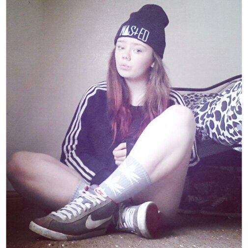 MegaanNessling's profile picture. Follow Me For A Follow Back:*
Daddys biker girl:&
 Add my facebook 
https://t.co/5QL59rGBLd