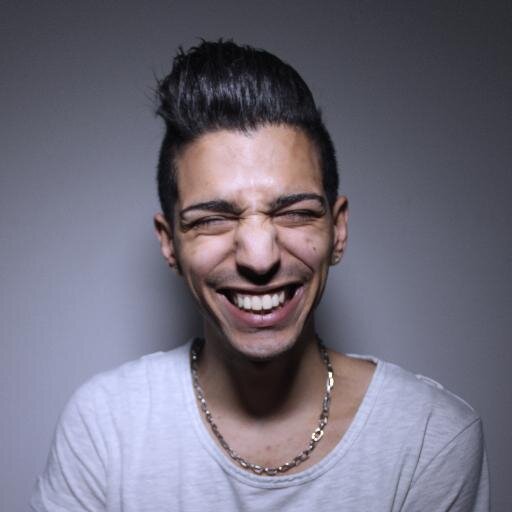 QUESTO E' IL TWITTER UFFICIALE DI FALCO GABRY. La mia cura per ogni mio tipo di malessere? LA MUSICA! MAGGIORI INFO: https://t.co/ZNiBk8SUzY