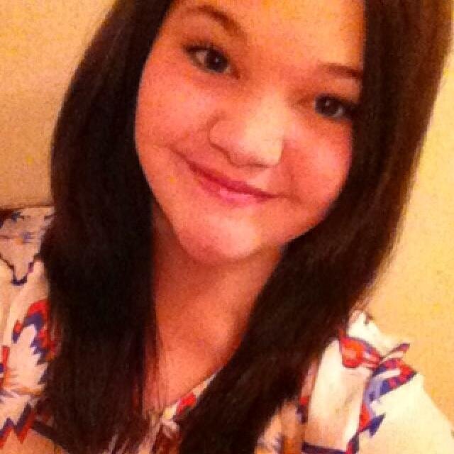 •Megan☺️✨•Baller•13 years old •Single, but crushing on that one guy! •Snapchat~ Megan_Dunn23