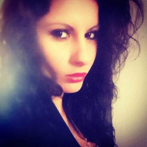 EloiseOlquin's profile picture. Social media expert trying to boost the online exposure of other people! Check http://t.co/BpaP349c9V for my expert services!