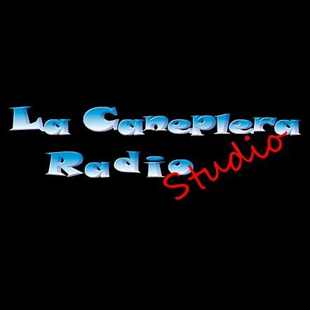 Promoviendo el under argentino y del mundo. Online 24 hrs Stream link http://t.co/LhyraLGc3h To facebook http://t.co/QcLmURyrSi