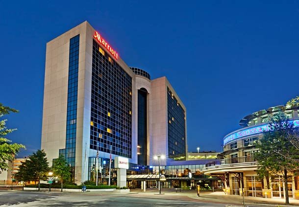 Discover the #Marriott #Chattanooga Downtown and experience all that the Scenic City has to offer! | Like us on #Facebook: https://t.co/QkXVg1oAnV