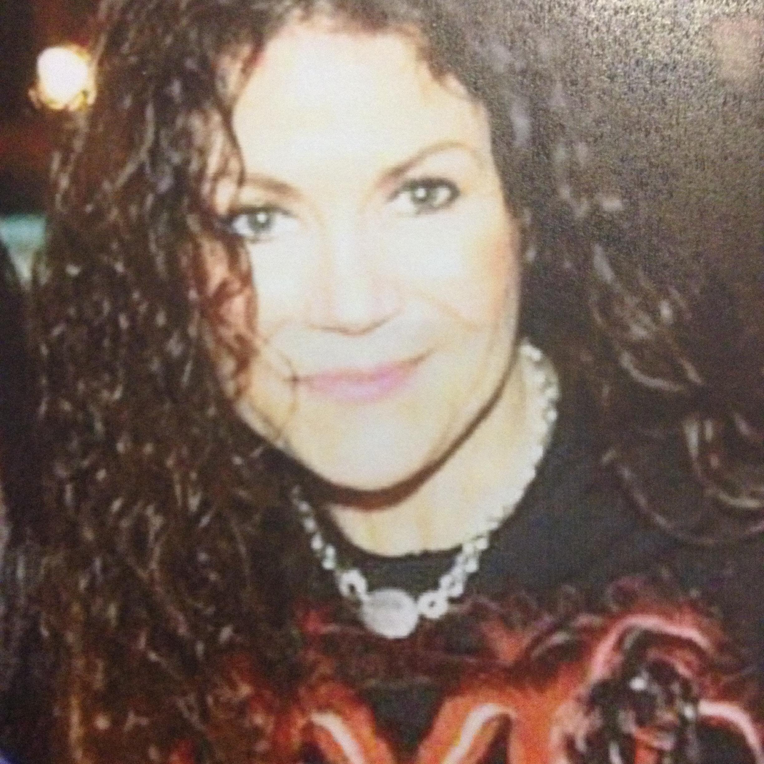 Hrlynlace's profile picture. 