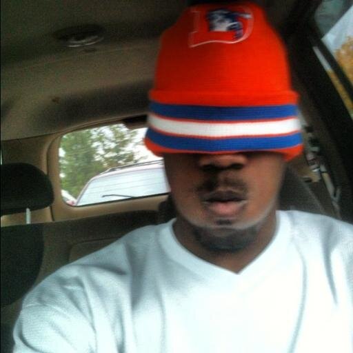 RosalineHockey's profile picture. Social media management consultant wanting to strengthen the social visibility of other folks! Take a look at http://t.co/BpaP349c9V for my expert services!