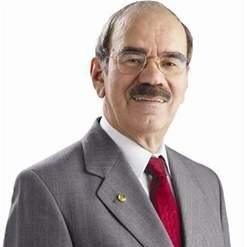 Deputado Federal pelo PMDB lutando sempre peloo país e pelo Estado do Rio, particularmente São Gonçalo e região